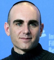15948-biographie-joseph-cedar-1.jpg