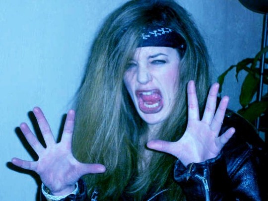 Elisabeth (Camille Callewier)