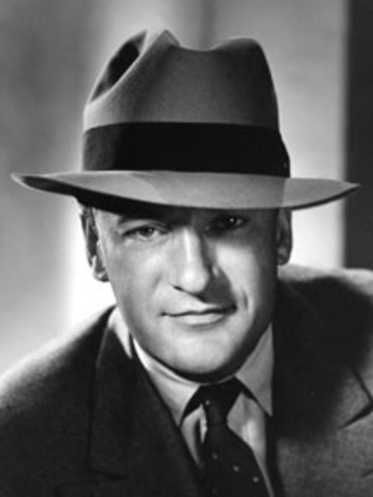 Simon Templar (George Sanders)