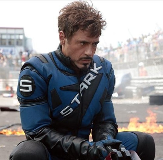 Tony Stark (Robert Downey Jr.)