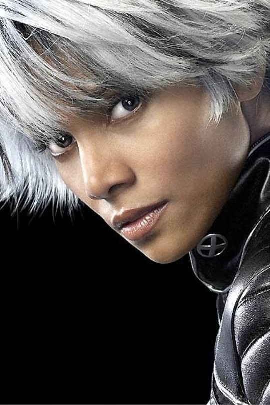 Ororo / Tornade (Halle Berry)