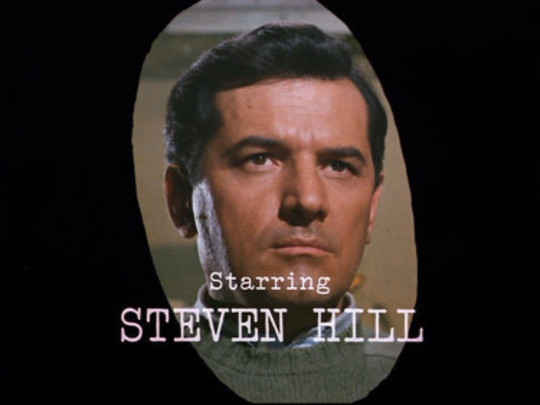 Dan Briggs (Steven Hill)