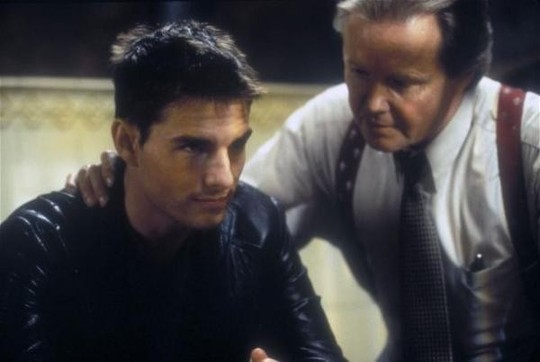 avec Jim Phelps (Jon Voight)