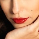Sand Saref (Eva Mendes)