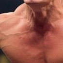 John Cena pris d'une crampe