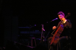 Greg Gild et son violoncelle