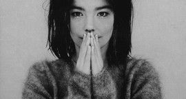 Critique Björk - Debut