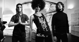 Shaka Ponk - The geeks and the jerkin' socks