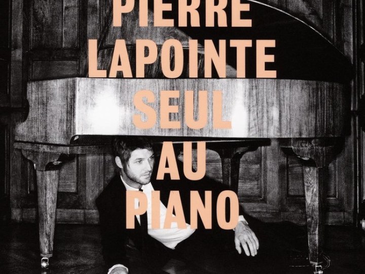 Pierre Lapointe, seul avec un piano