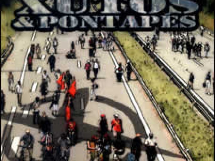 Xutos & Pontapés - O Mundo ao Contrario