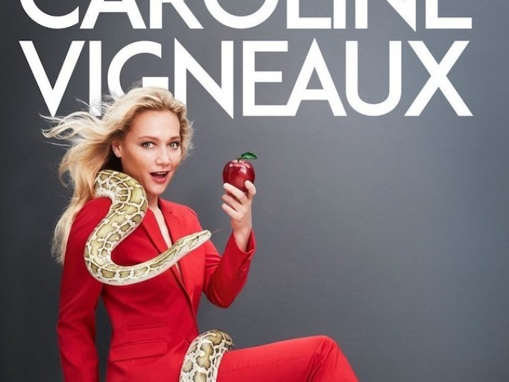 Caroline Vigneaux croque la pomme