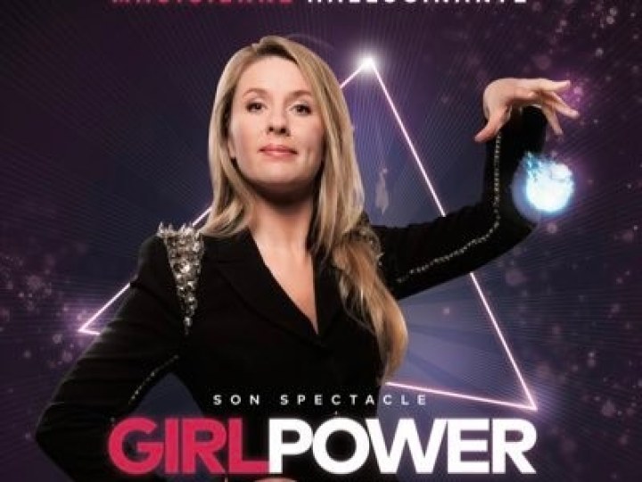 Caroline Marx dans Girl power