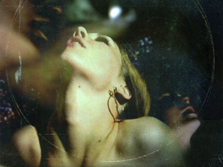 Deftones - Saturday Night Wrist