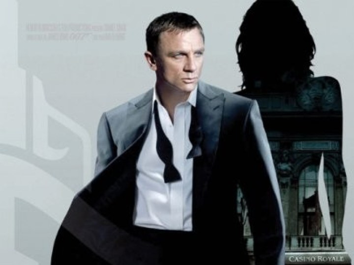 Casino Royale - Filmographie de James Bond de 1954 à 2008