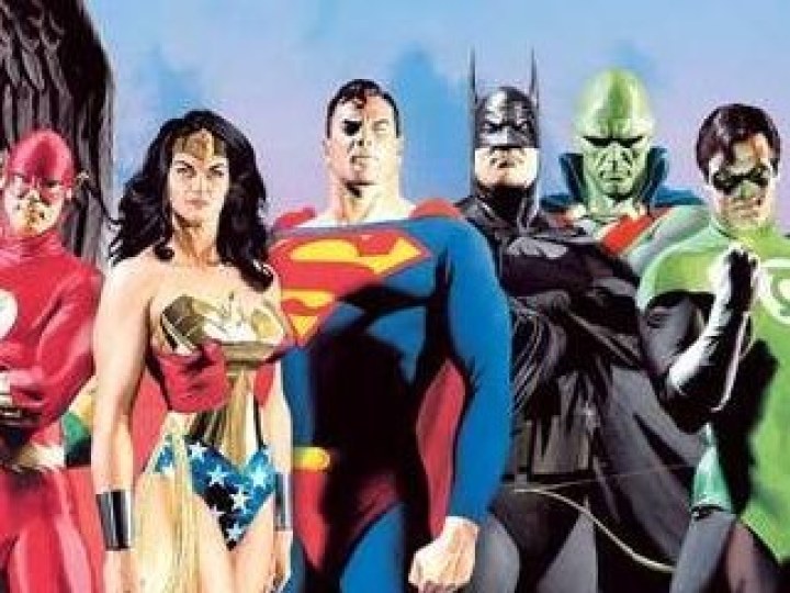 Super-héroïque attitude : DC Comics sort l'artillerie lourde
